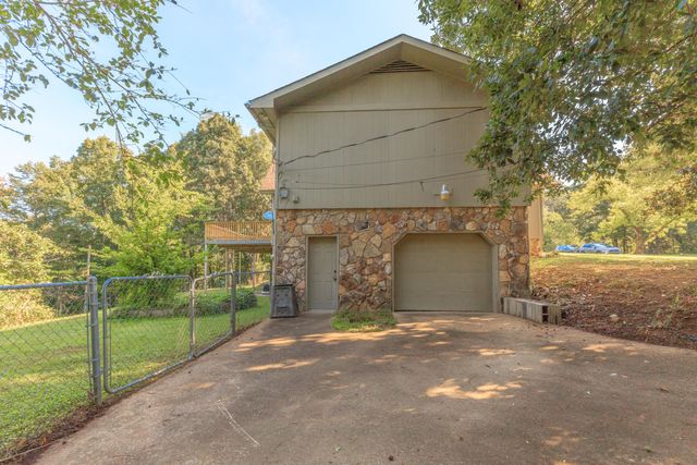 809 Brookhollow Lane, Chattanooga, TN 37421
