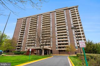 1800 OLD MEADOW RD #919, Mclean, VA 22102