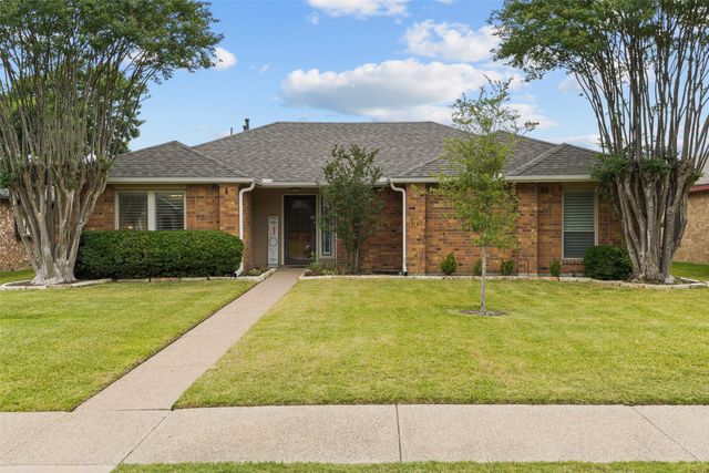 2035 Clearwater Trail, Carrollton, TX 75010