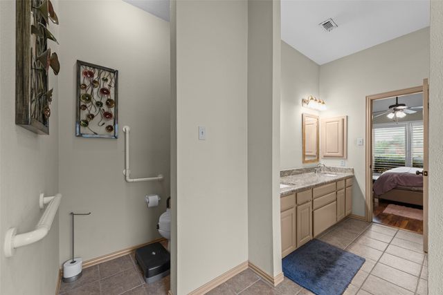 2035 Clearwater Trail, Carrollton, TX 75010