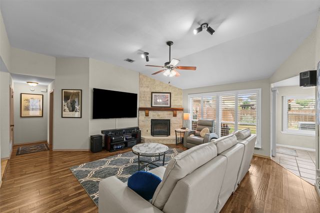 2035 Clearwater Trail, Carrollton, TX 75010
