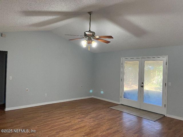 3647 MANDARIN WOODS Drive N, Jacksonville, FL 32223