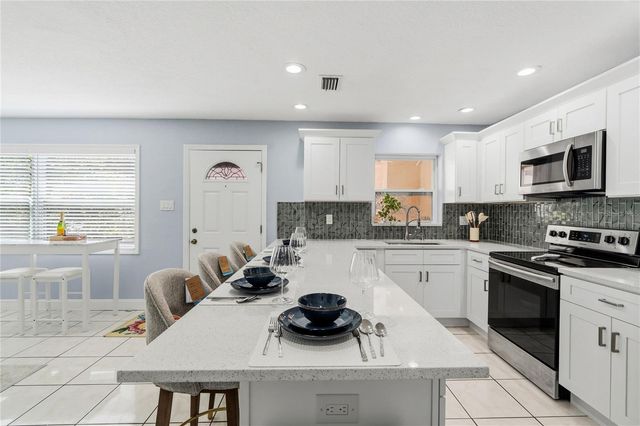 4191 68TH AVENUE N, Pinellas Park, FL 33781