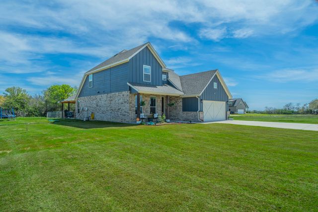 2001 Redemption Drive, Weatherford, TX 76088