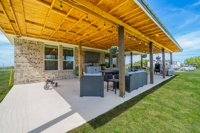 2001 Redemption Drive, Weatherford, TX 76088
