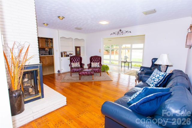 3486 E Main Street, Claremont, NC 28610