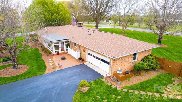 3486 E Main Street, Claremont, NC 28610