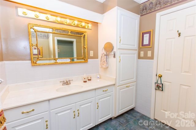 3486 E Main Street, Claremont, NC 28610