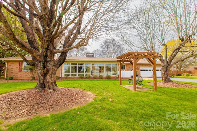 3486 E Main Street, Claremont, NC 28610