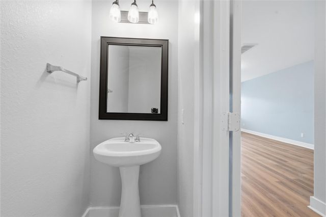 1613 Palcio Real Drive, Houston, TX 77047