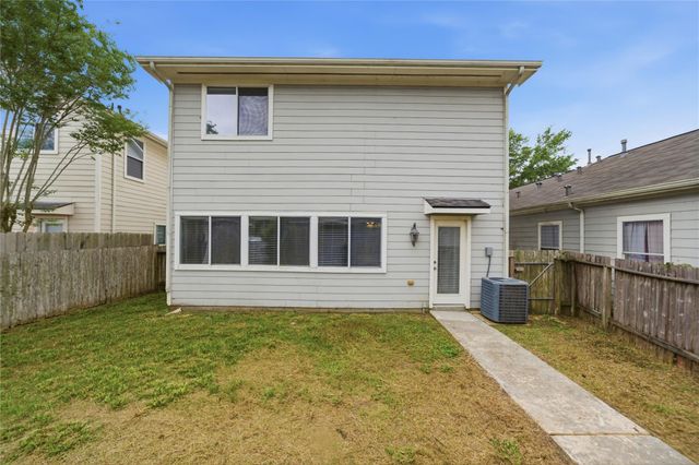 1613 Palcio Real Drive, Houston, TX 77047