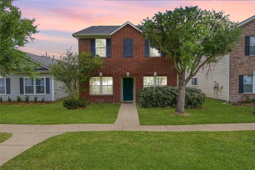 1613 Palcio Real Drive, Houston, TX 77047