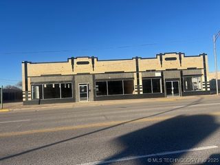 815 W Broadway, Ardmore, OK 73401