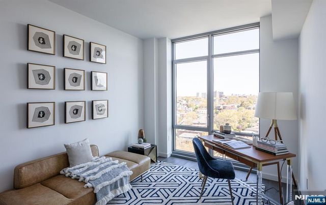 320 Adolphus Avenue 404, Cliffside Park, NJ 07010