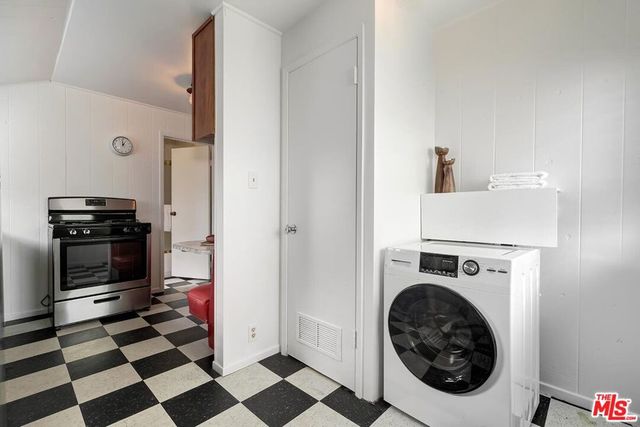 1921 6th Street, Santa Monica, CA 90405