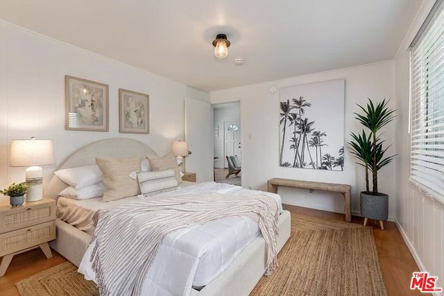 1921 6th Street, Santa Monica, CA 90405