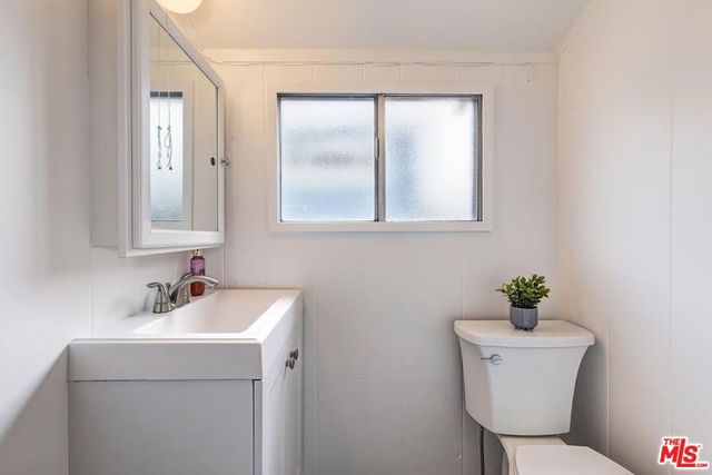 1921 6th Street, Santa Monica, CA 90405