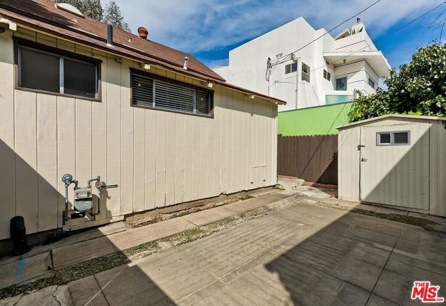 1921 6th Street, Santa Monica, CA 90405