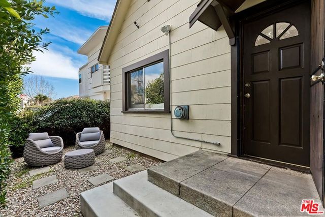 1921 6th Street, Santa Monica, CA 90405