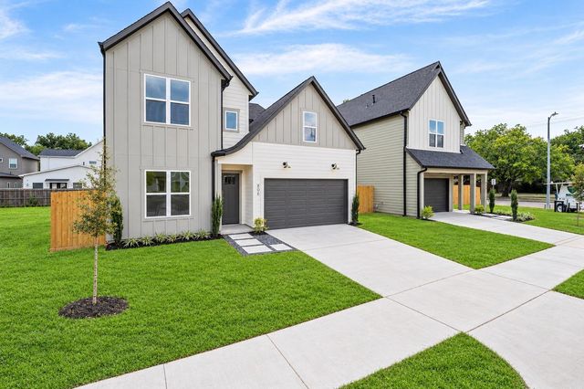 806 Milwaukee Street, Houston, TX 77009