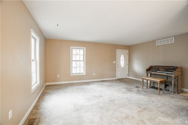 414 S High Street, Yellow Springs Vlg, OH 45387