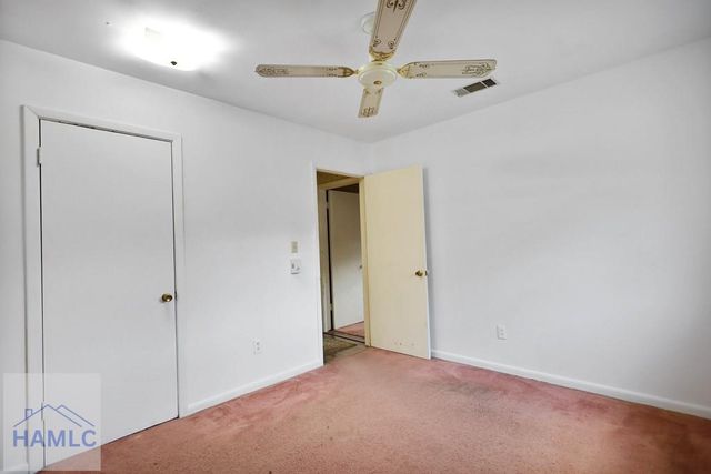 985 Seven Oaks Road, Jesup, GA 31546