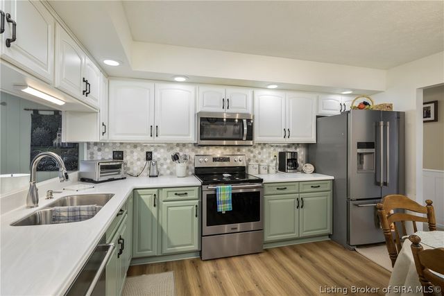500 Bentbrook Drive, New Albany, IN 47150