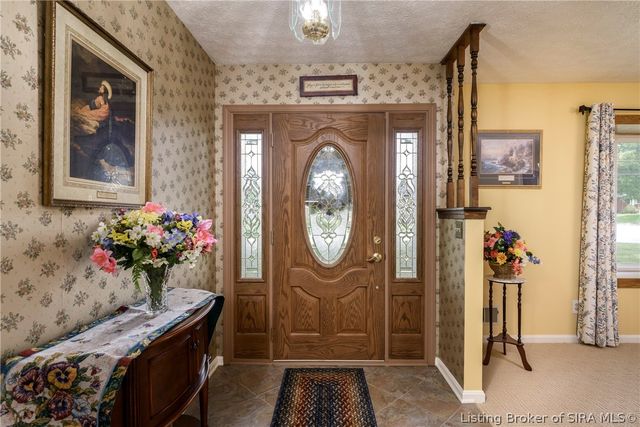 500 Bentbrook Drive, New Albany, IN 47150