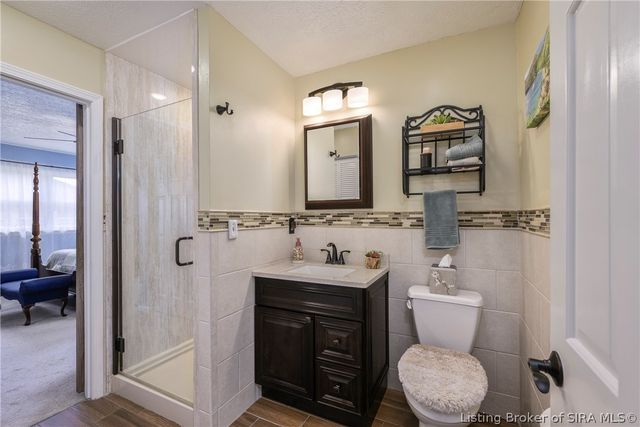 500 Bentbrook Drive, New Albany, IN 47150