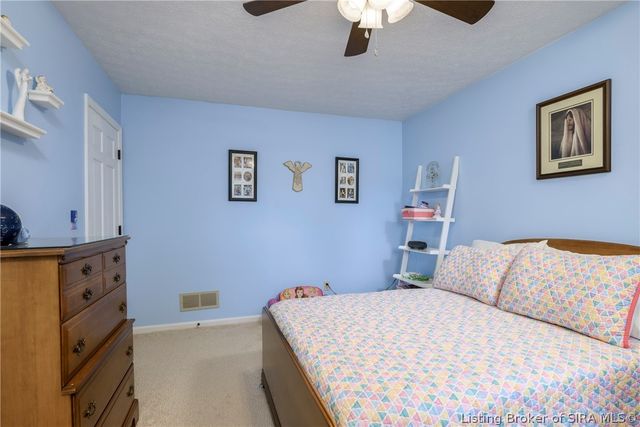 500 Bentbrook Drive, New Albany, IN 47150