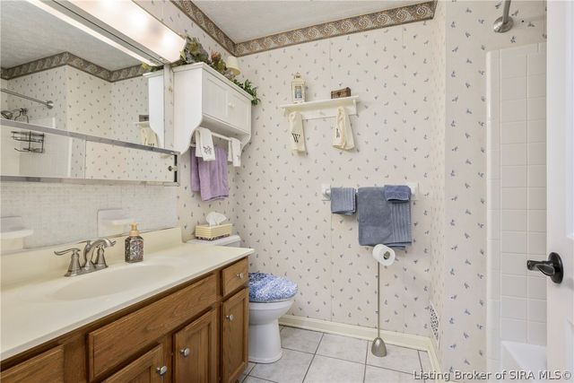 500 Bentbrook Drive, New Albany, IN 47150