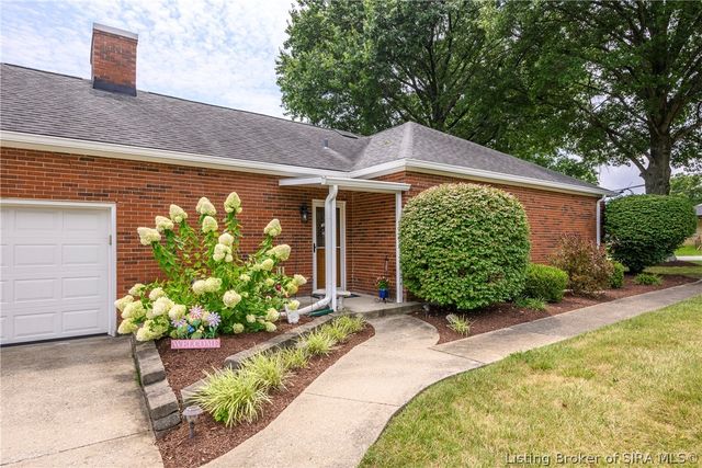 500 Bentbrook Drive, New Albany, IN 47150
