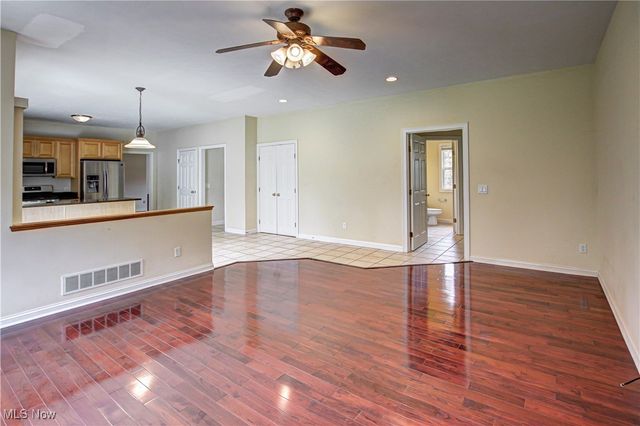 7565 Pinecrest Lane, Solon, OH 44139