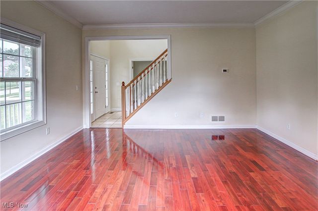 7565 Pinecrest Lane, Solon, OH 44139