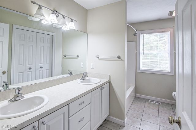 7565 Pinecrest Lane, Solon, OH 44139