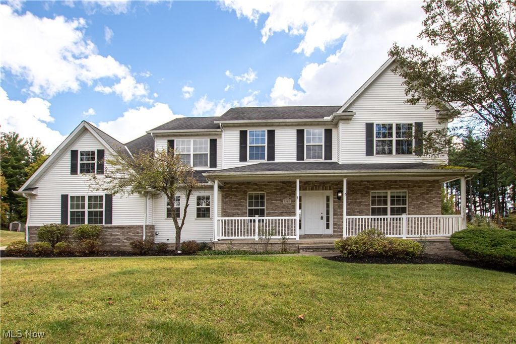7565 Pinecrest Lane, Solon, OH 44139
