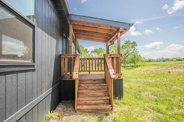1000 Carnagie Road, Poolville, TX 76487