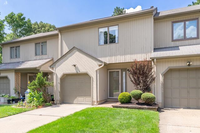 48 Carmel Court, Old Bridge, NJ 08857