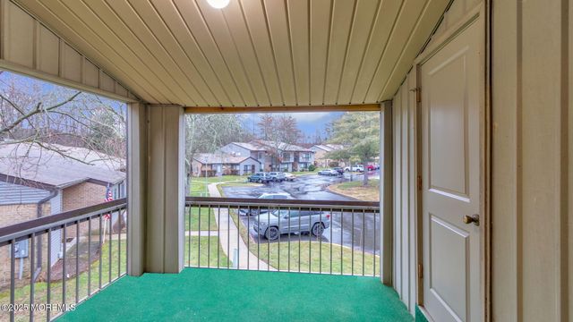 204 Covered Bridge Boulevard K, Manalapan, NJ 07726