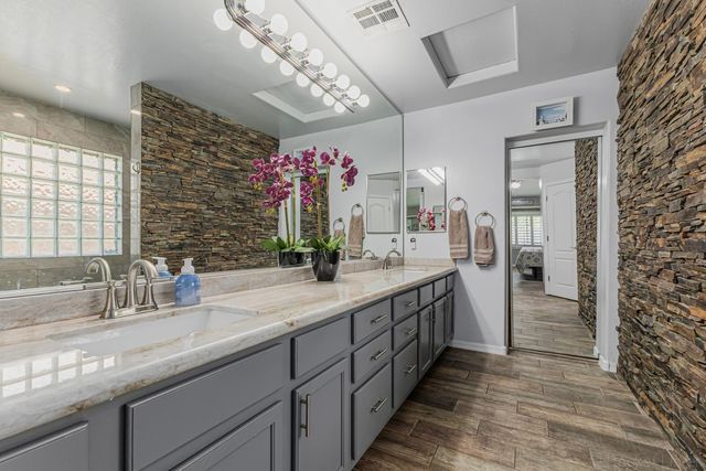 17475 W Spring Lane, Surprise, AZ 85388