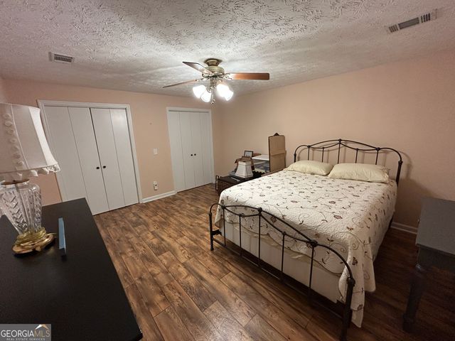406 Yonah Mountain Road, Cleveland, GA 30528