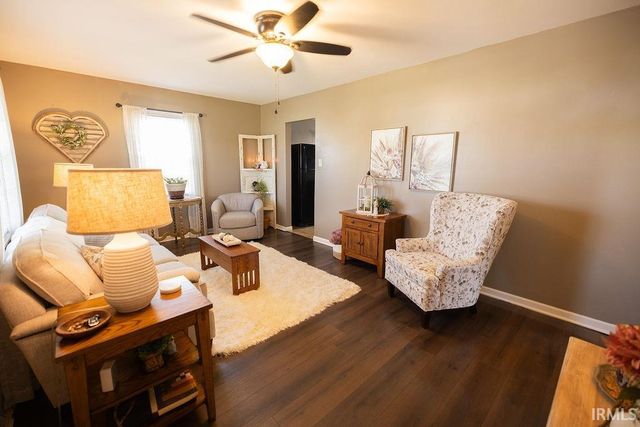 3215 S Southwest Drive, Muncie, IN 47302