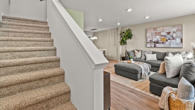 5204 E Mckinnon Ln, Spokane, WA 99217