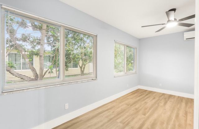 6717 NW 60th Street, Tamarac, FL 33321