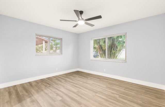 6717 NW 60th Street, Tamarac, FL 33321