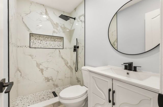 6717 NW 60th Street, Tamarac, FL 33321