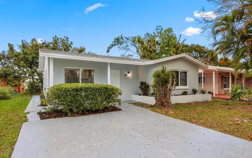 6717 NW 60th Street, Tamarac, FL 33321