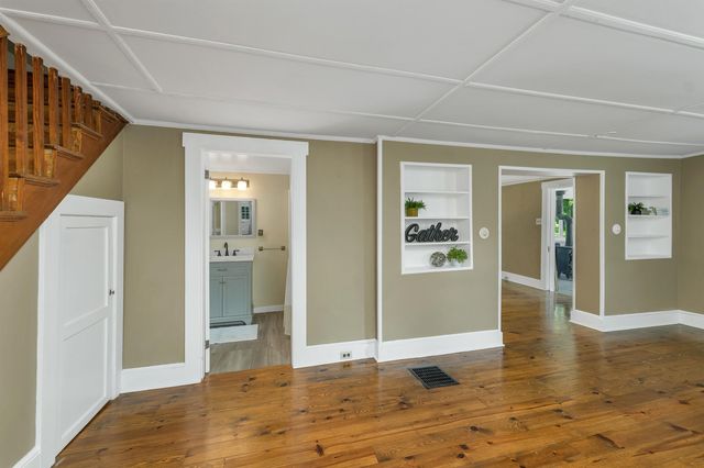 330 Hopkinton Road, Concord, NH 03301