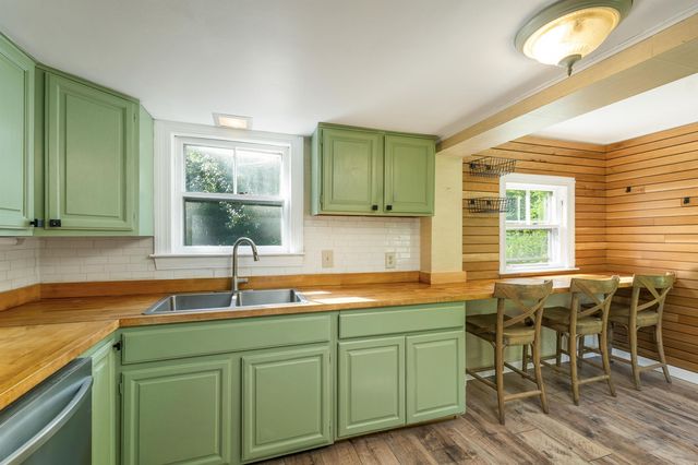 330 Hopkinton Road, Concord, NH 03301