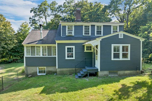 330 Hopkinton Road, Concord, NH 03301